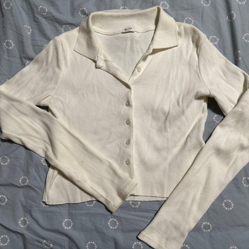Brandy  Melville Cropped Cardigan